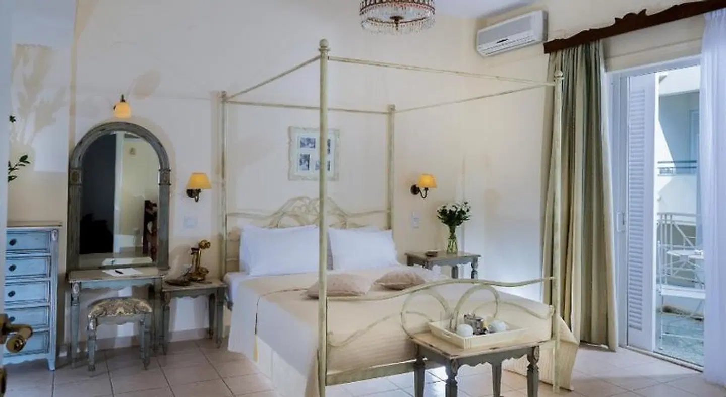 Ikaros Hotel ROOM_EXAMPLE