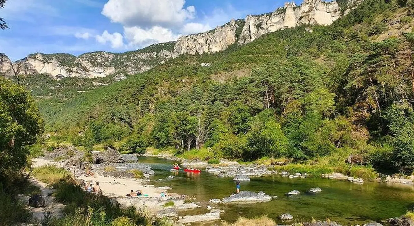 Les Gargouilles LANDSCAPE