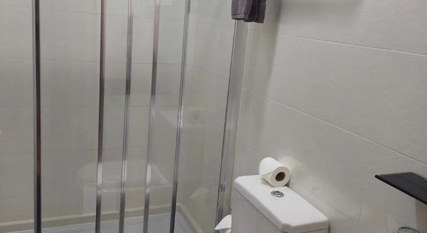 Metro Vilar Suites & Villas Badezimmer