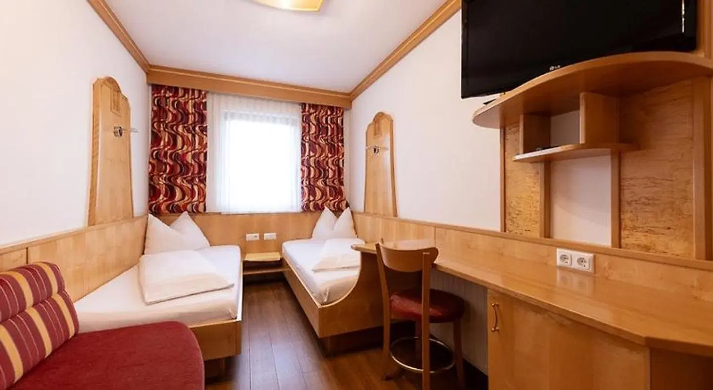 Maria Theresien Hof ROOM_EXAMPLE