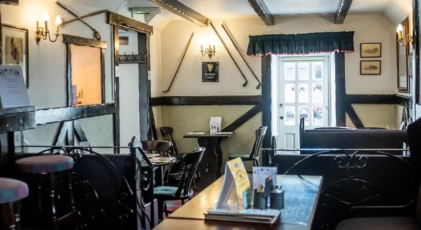 The Upper Largo Hotel & Restaurant Restaurant