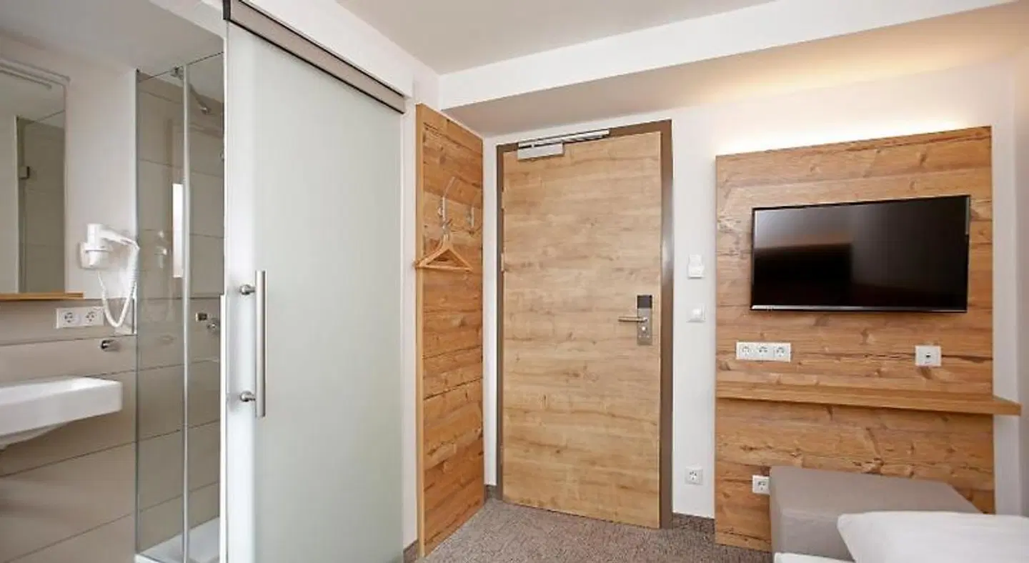 ApartHotelGarni Rose ROOM_EXAMPLE