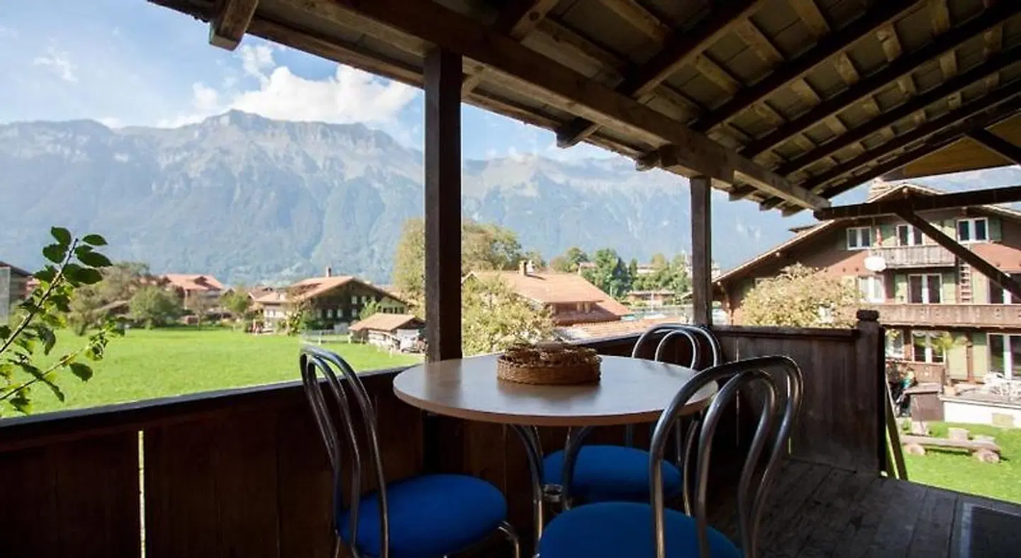 Lake Lodge Hostel Restaurant