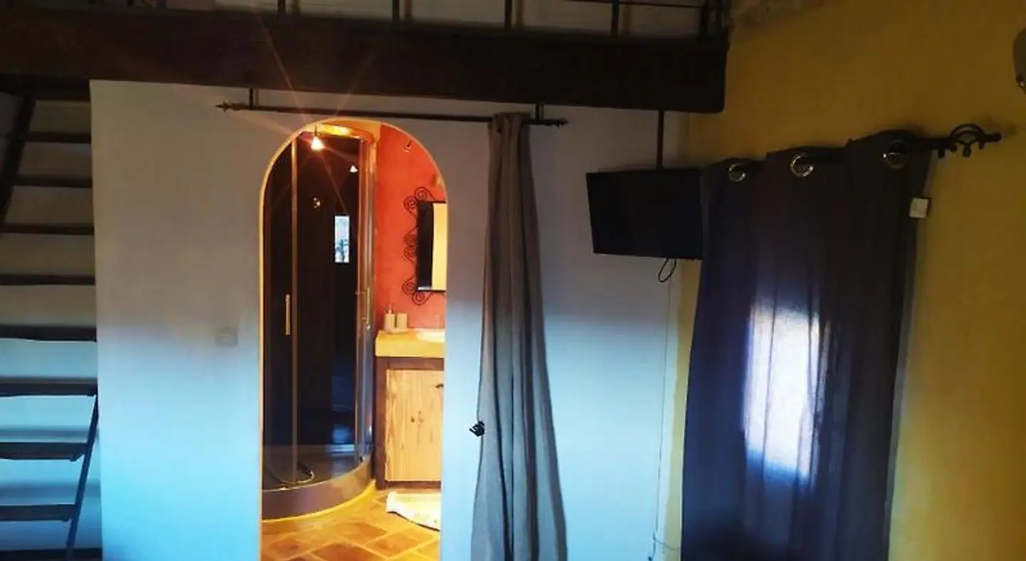 Face au Lavoir ROOM_EXAMPLE