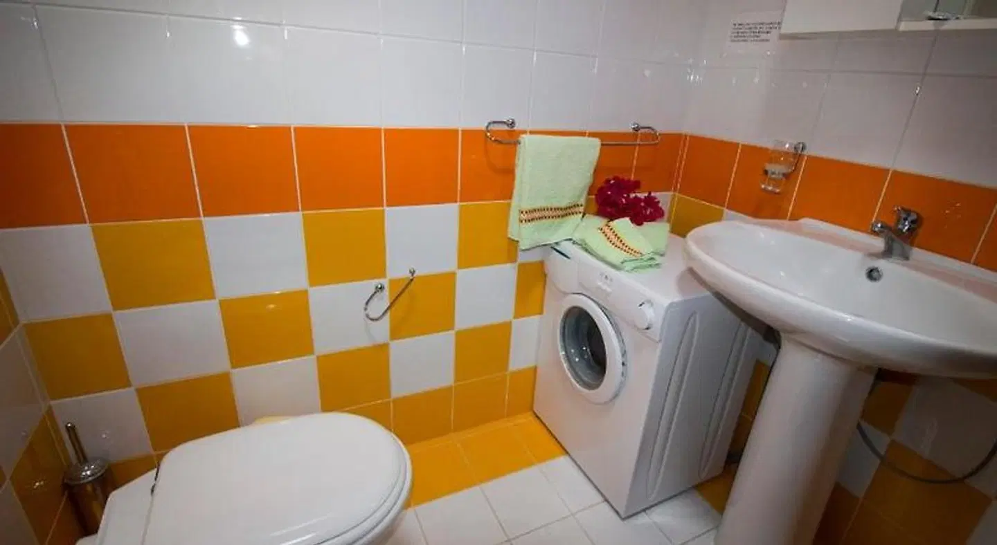 Noto Sole di Sicilia Badezimmer