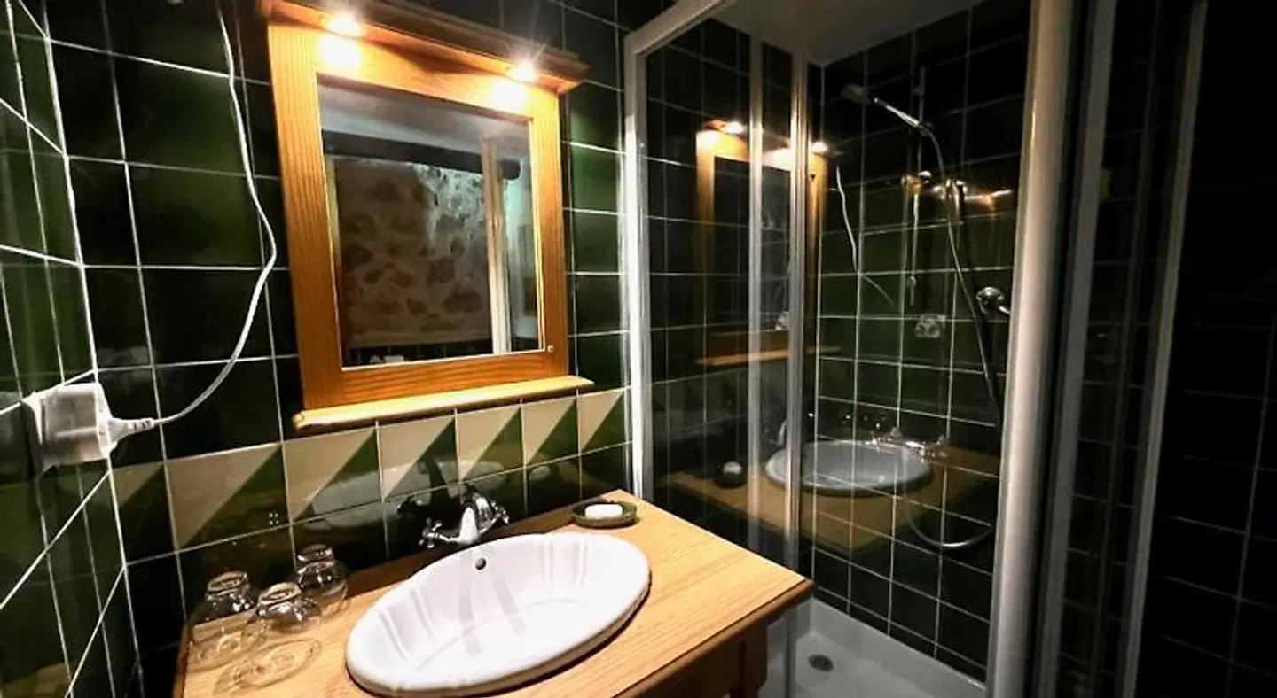 Mas Lo Faix Badezimmer