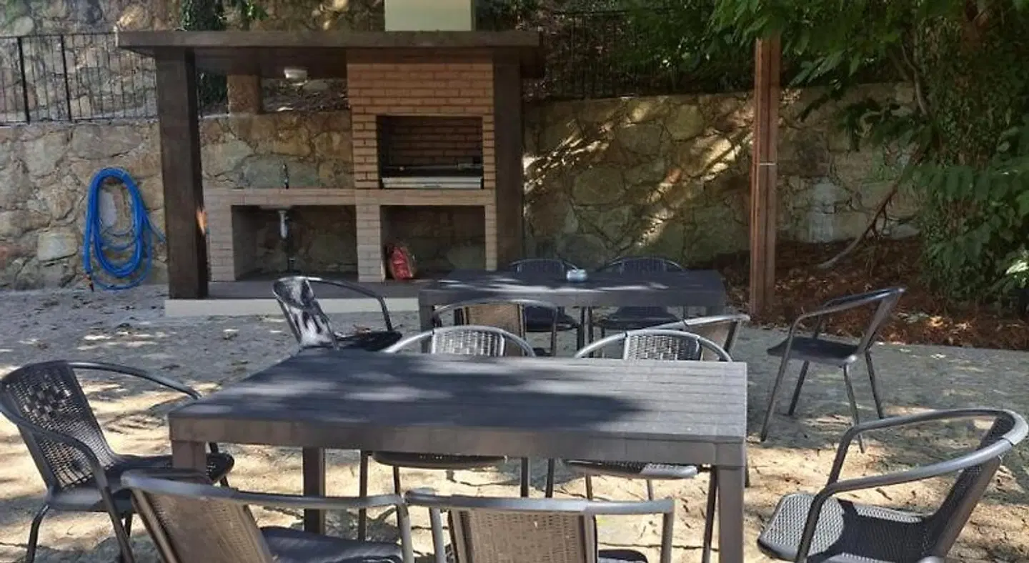 Encosta Dos Túneis - Turismo E Lazer Terrasse