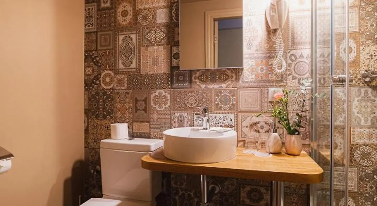 J'kaba s'ta Badezimmer