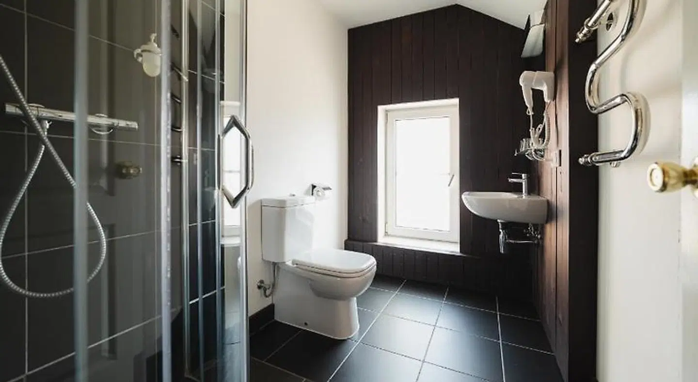 J'kaba s'ta Badezimmer