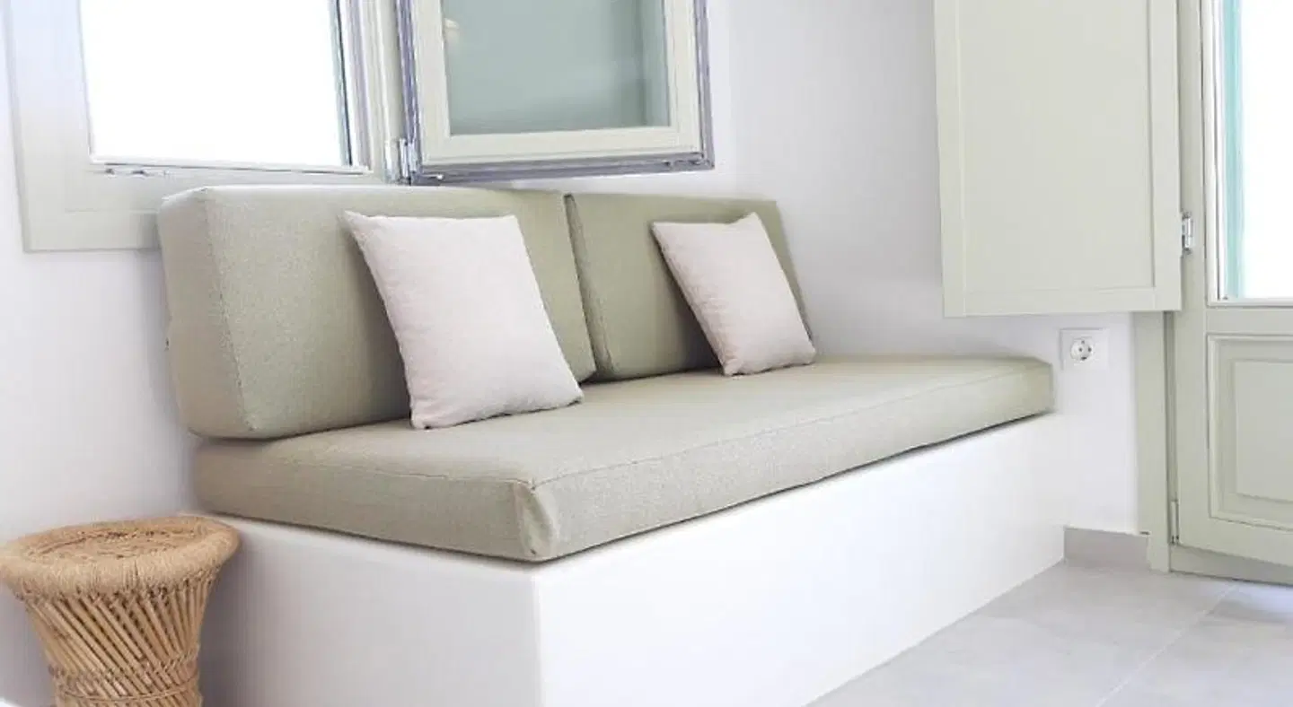 Erisimo ROOM_EXAMPLE