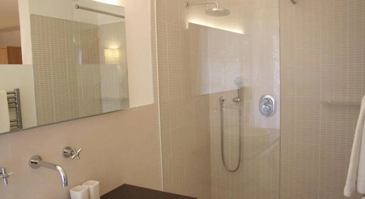 Zum Rosenbaum Badezimmer