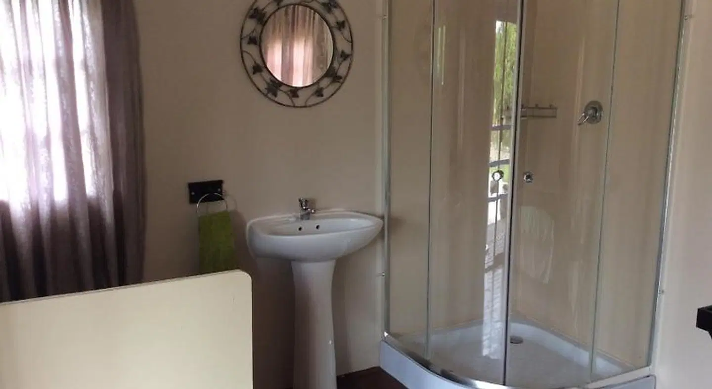 Klein Paradys Lodge - Polokwane Badezimmer