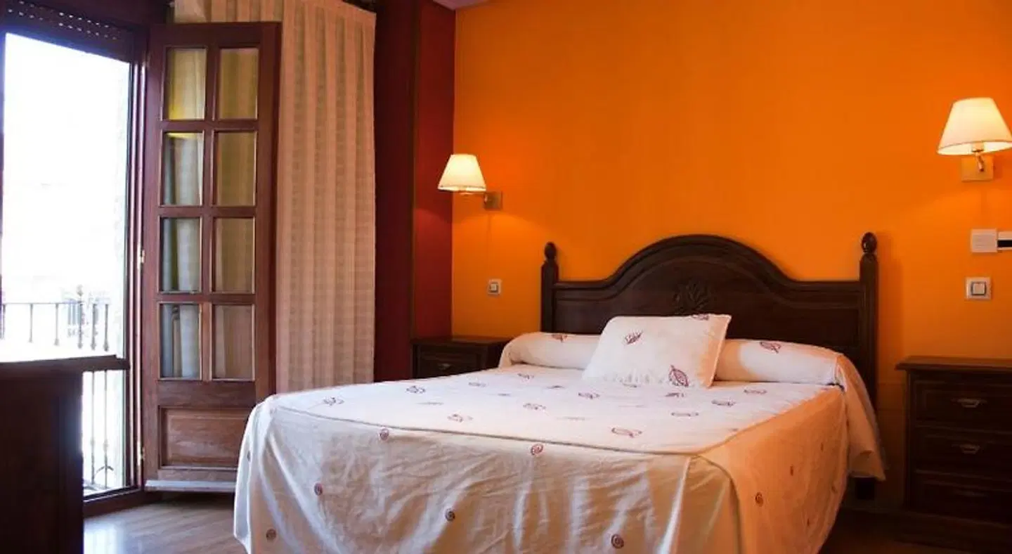 Tierra De Lobos ROOM_EXAMPLE