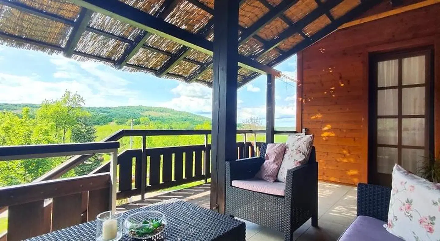 Ruhige Lage Terrasse