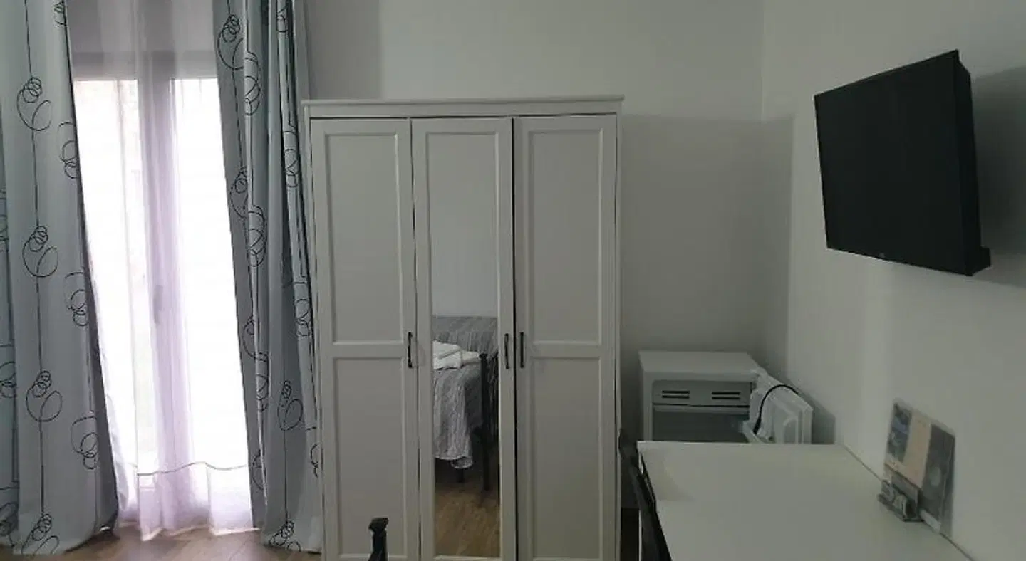 Cà Thomas ROOM_EXAMPLE