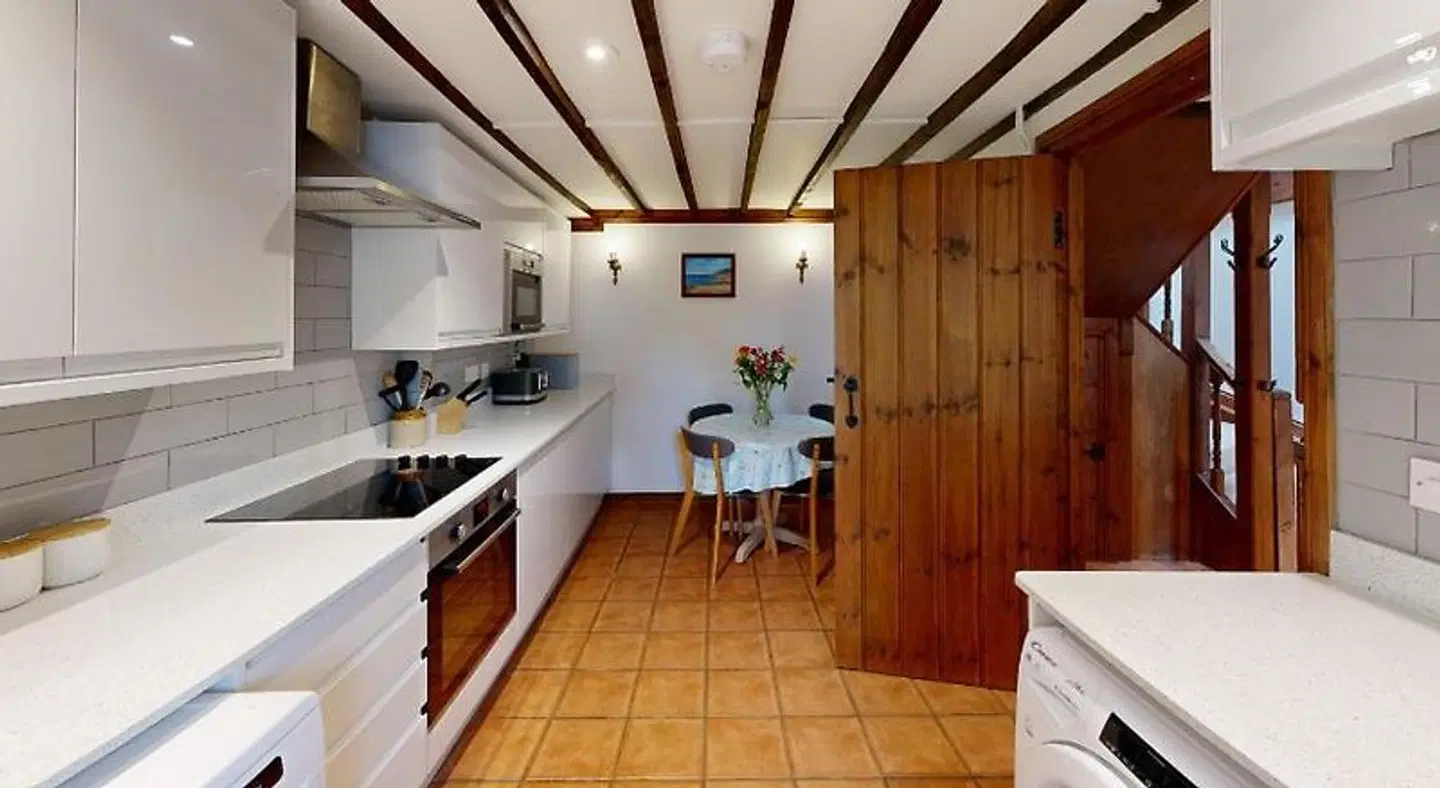 Swansea Valley Holiday Cottages HEALTH_BEAUTY