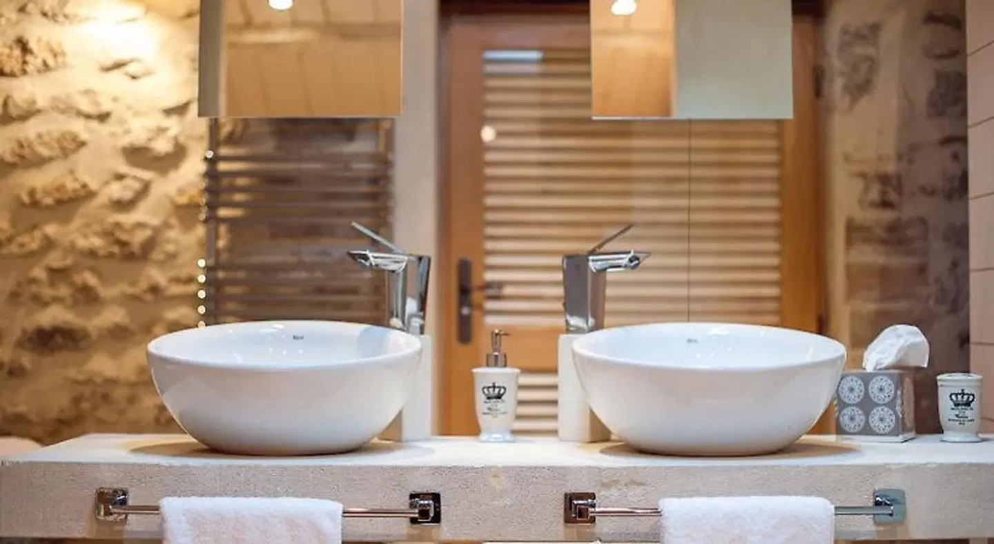 Les Champs de Provence Badezimmer