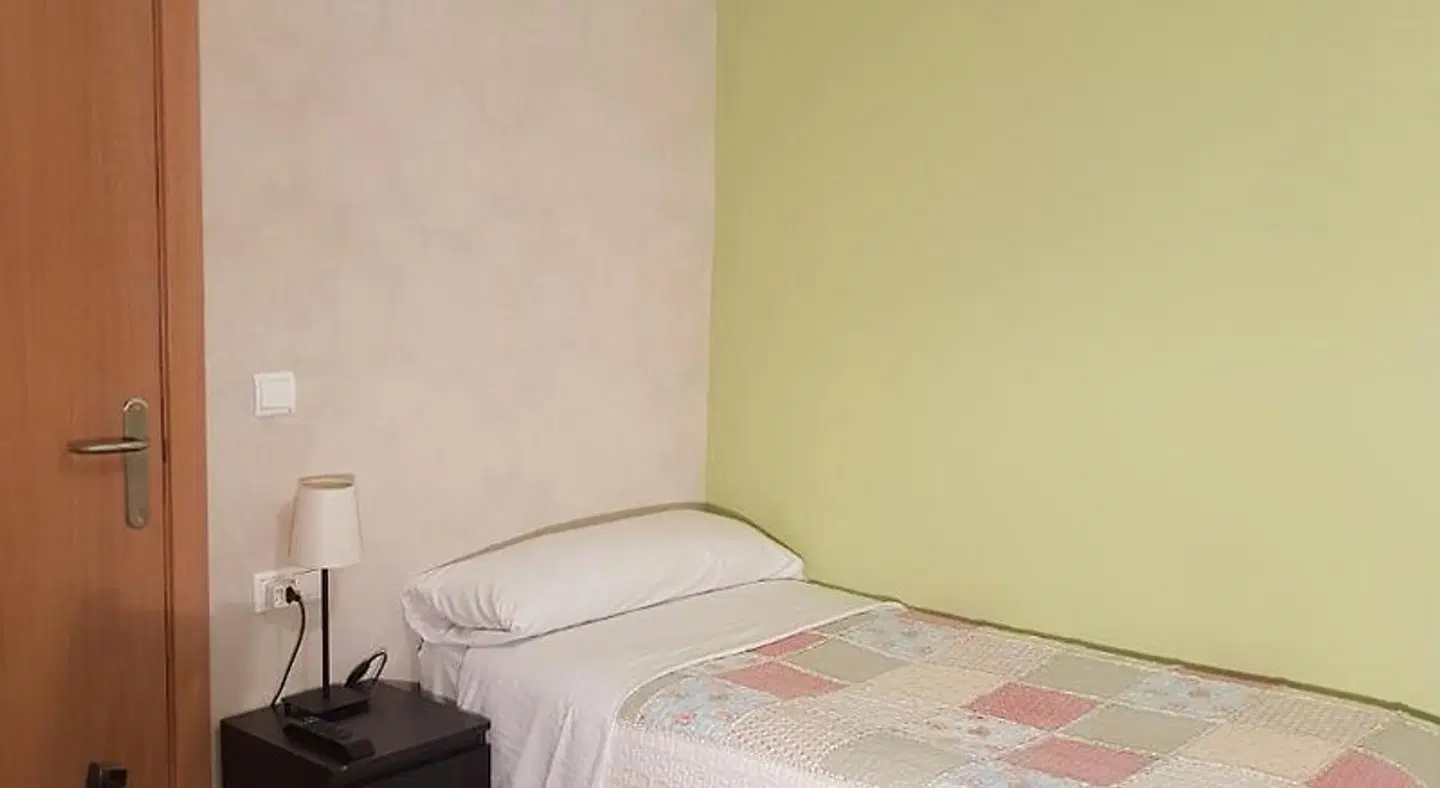 Pension Arena Alicante ROOM_EXAMPLE