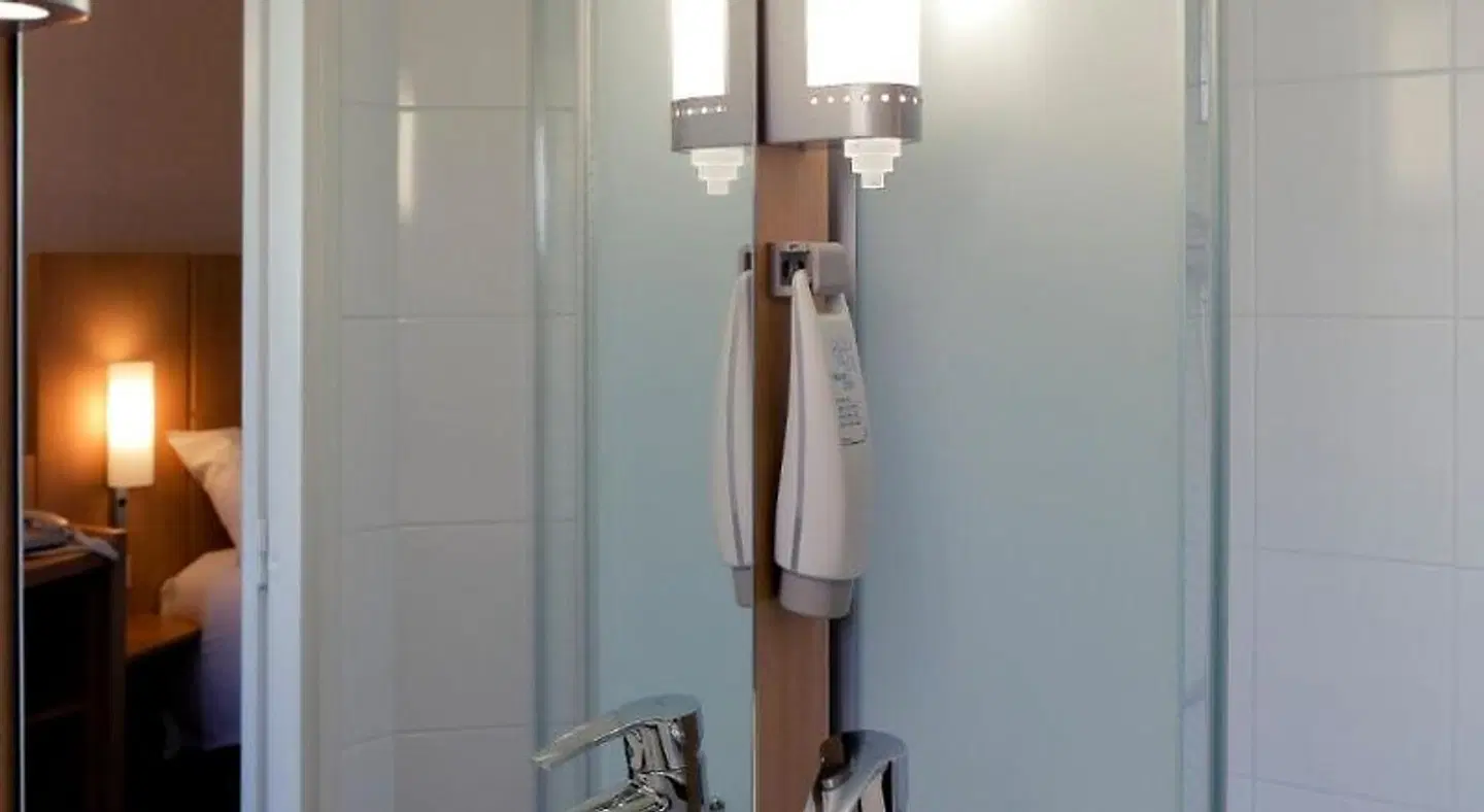 ibis Lyon Part-Dieu Les Halles Badezimmer