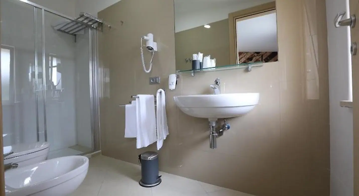 Medea Resort Badezimmer