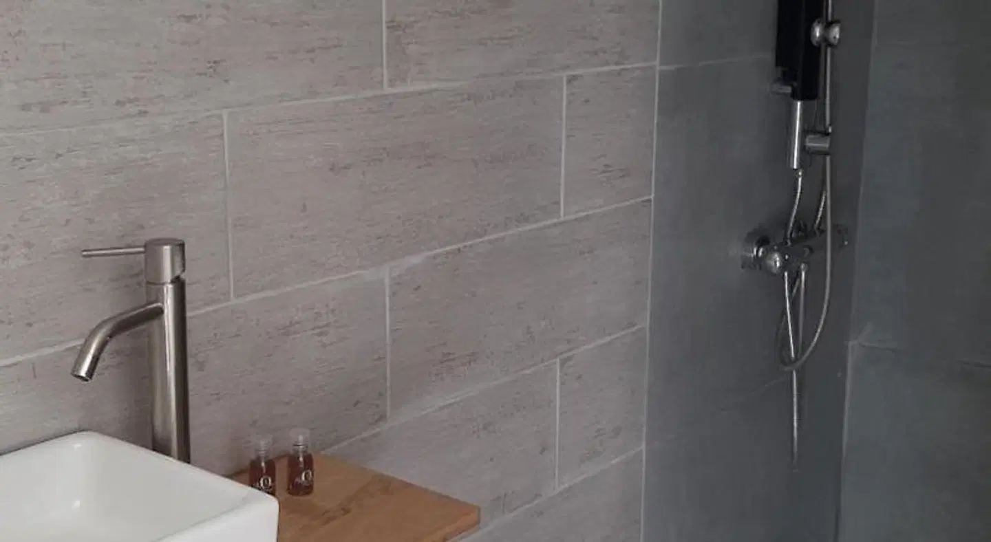 Allegria Nimes Badezimmer