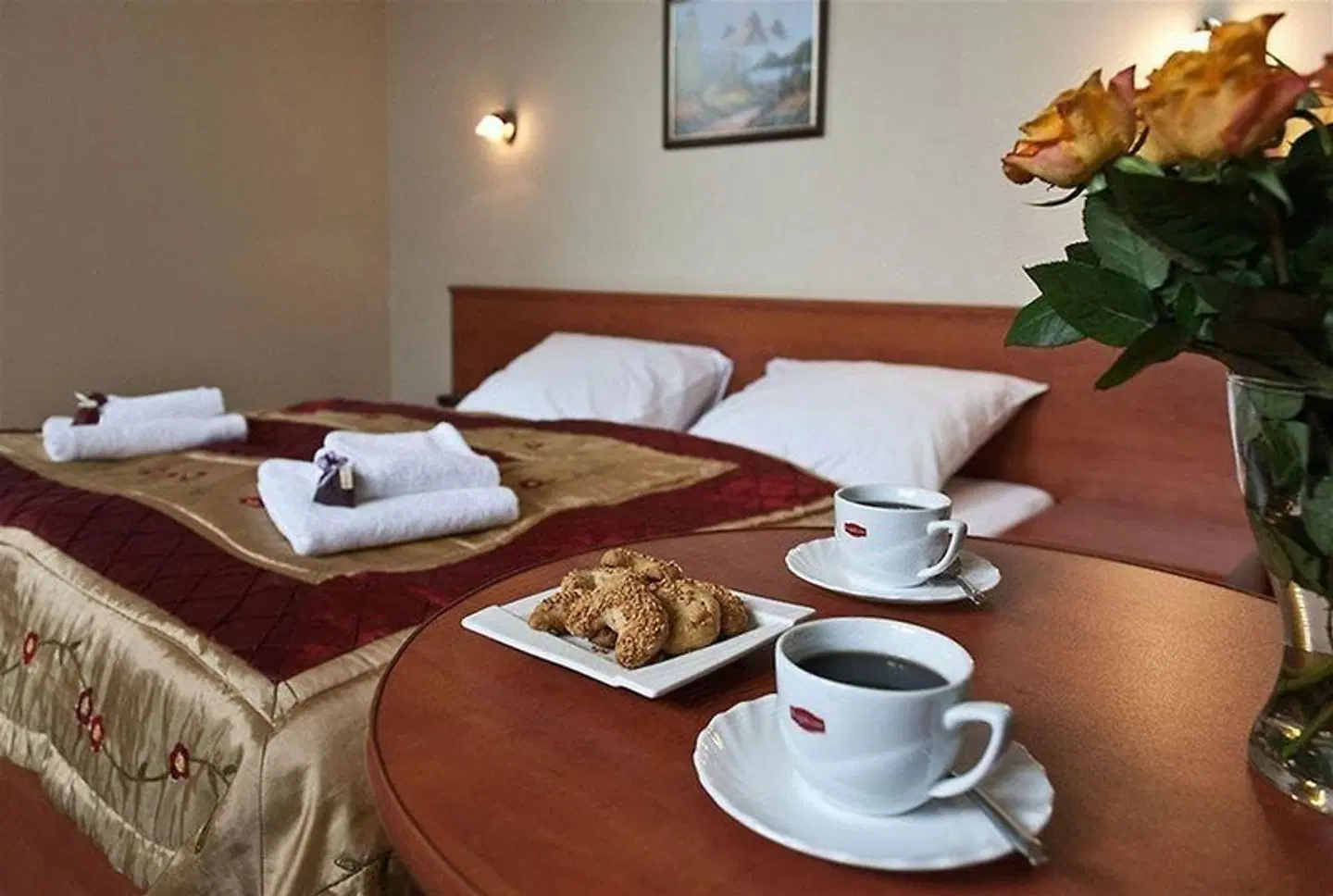 Maksymilian ROOM_EXAMPLE