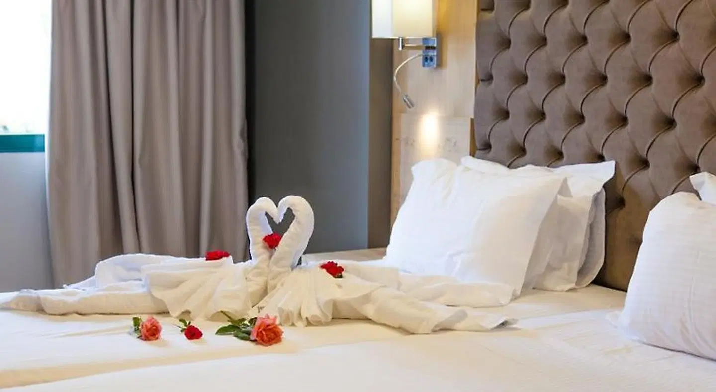 Elmi Beach Hotel & Suites ROOM_EXAMPLE