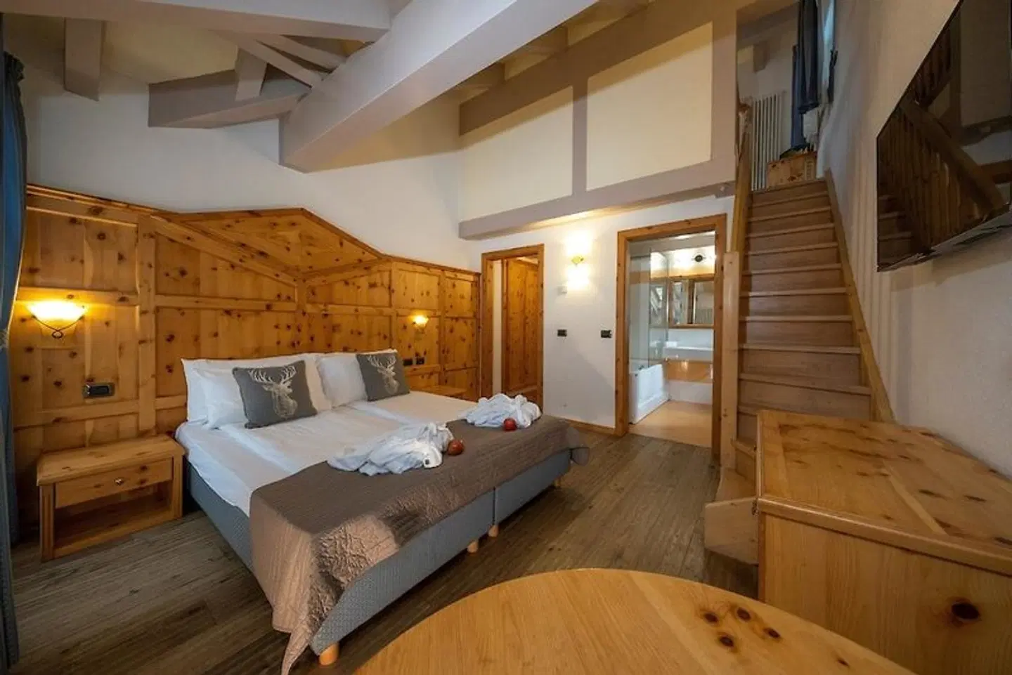 Gran Chalet Soreghes ROOM_EXAMPLE