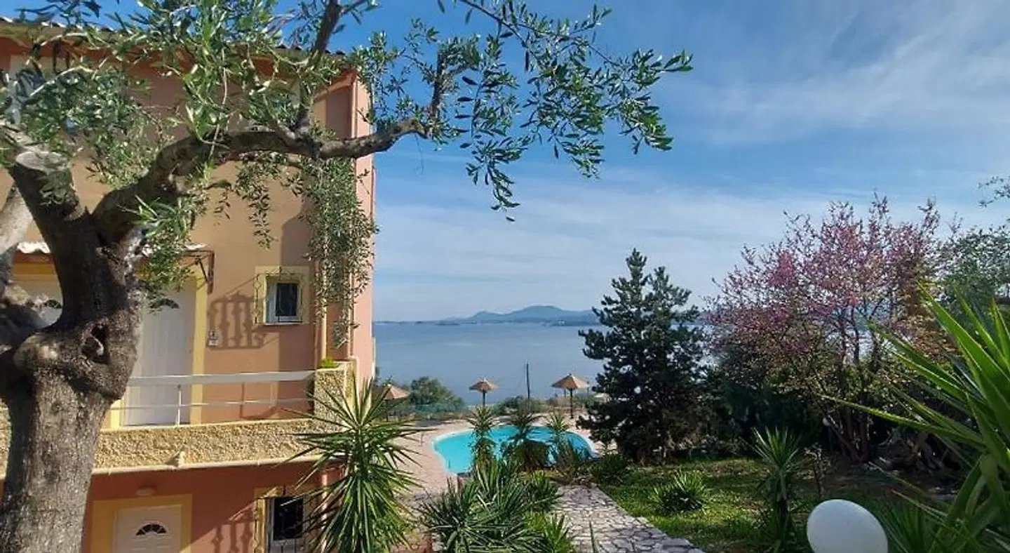 Stefanos Place Garten