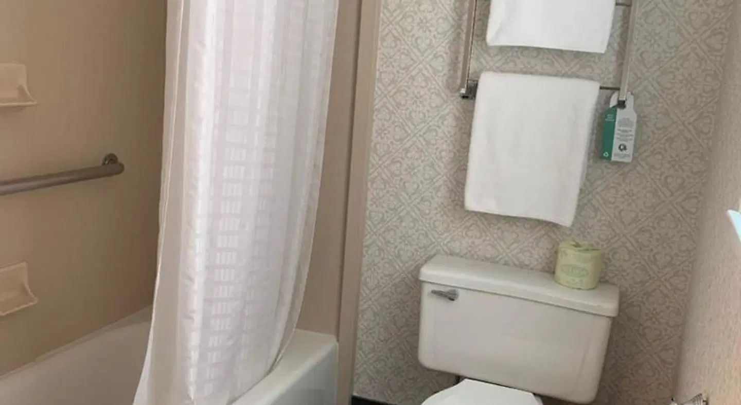 Inn Off Capitol Park, an Ascend Collection Hotel Badezimmer