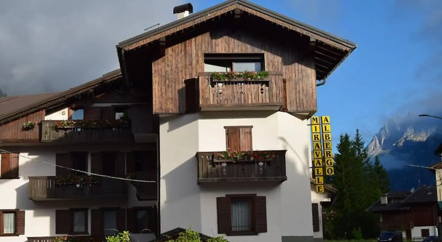 Albergo Miravalle EXTERIOR