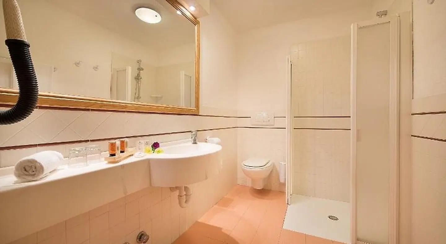Bucaneve Badezimmer