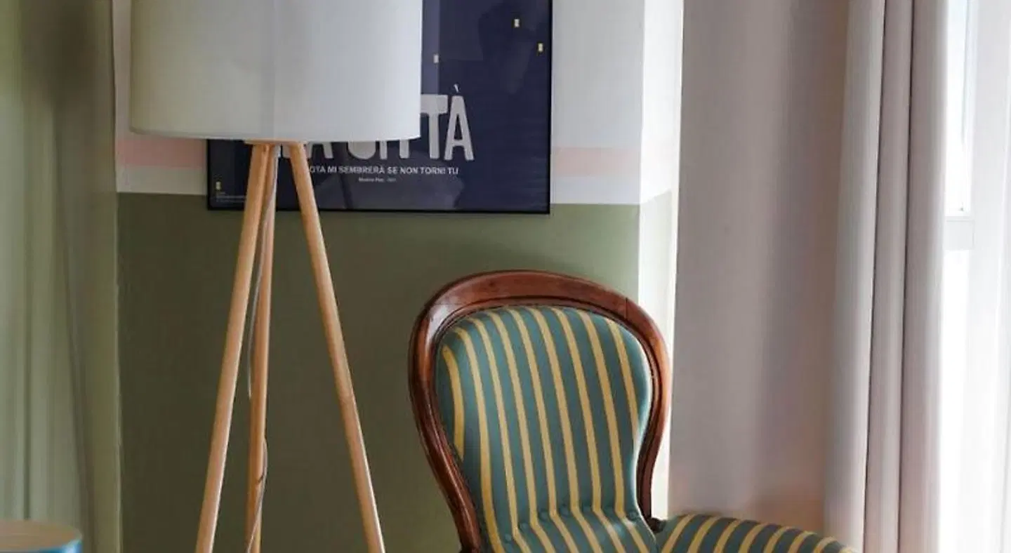 Tomato Backpackers Hotel ROOM_EXAMPLE