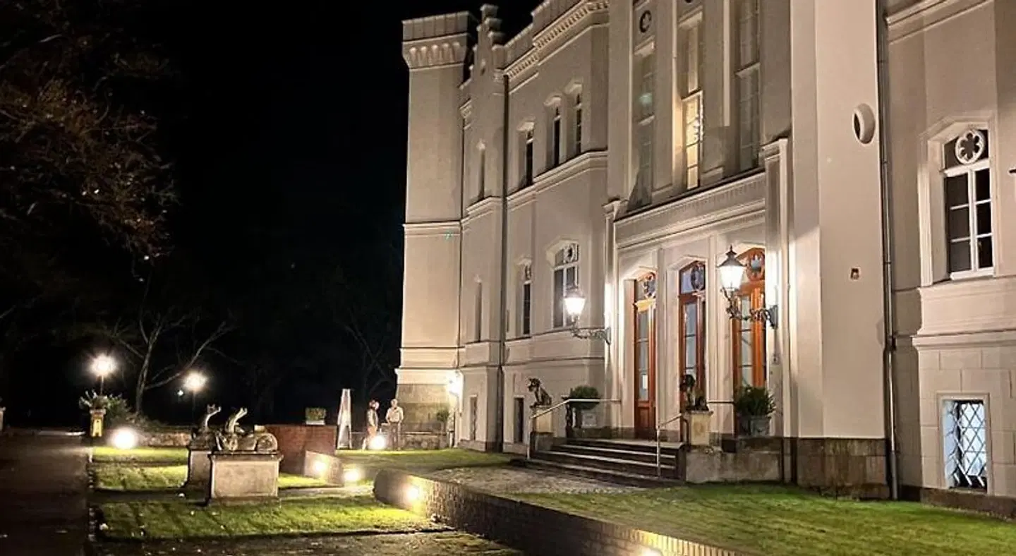 Schloß Schlemmin EXTERIOR