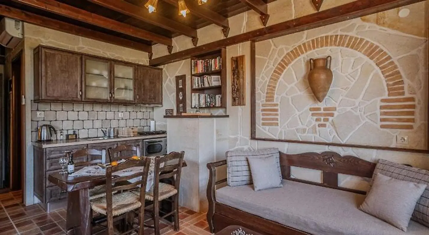 Terra Minoika Boutique resort LOUNGE_LOBBY