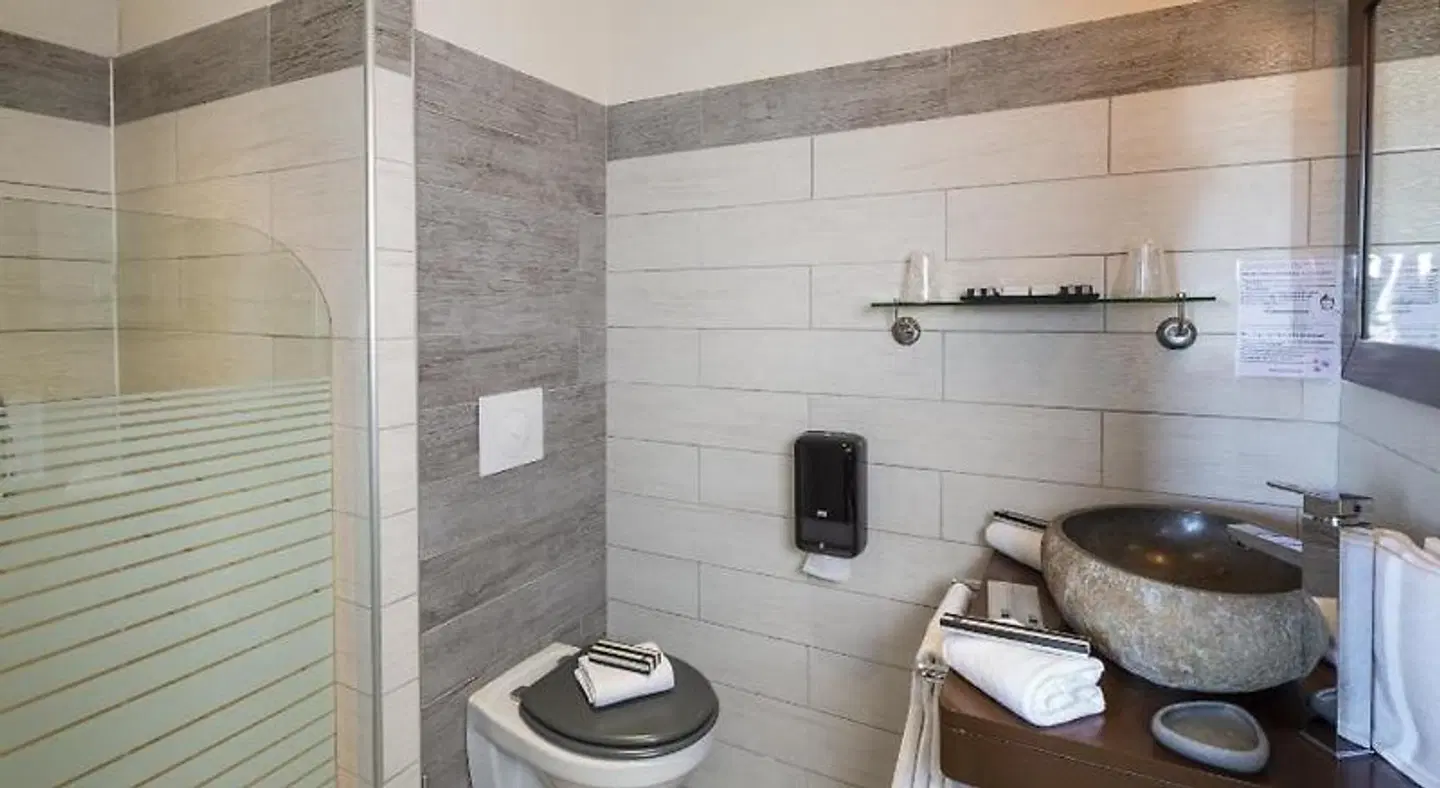 Le Ya'Tis Badezimmer