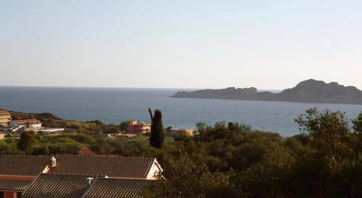 Villa Helen LANDSCAPE