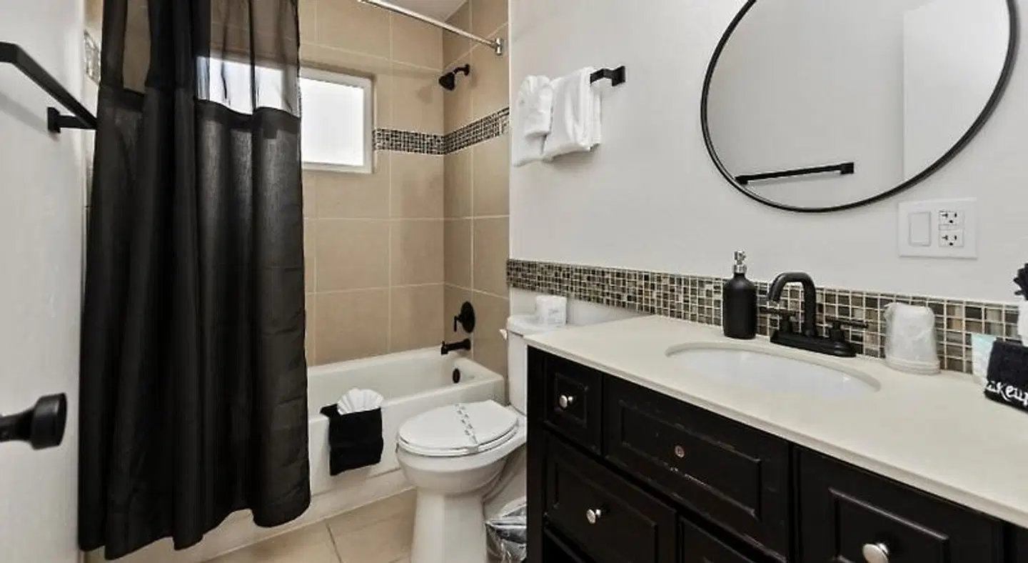 The Jeffrey Hotel Badezimmer