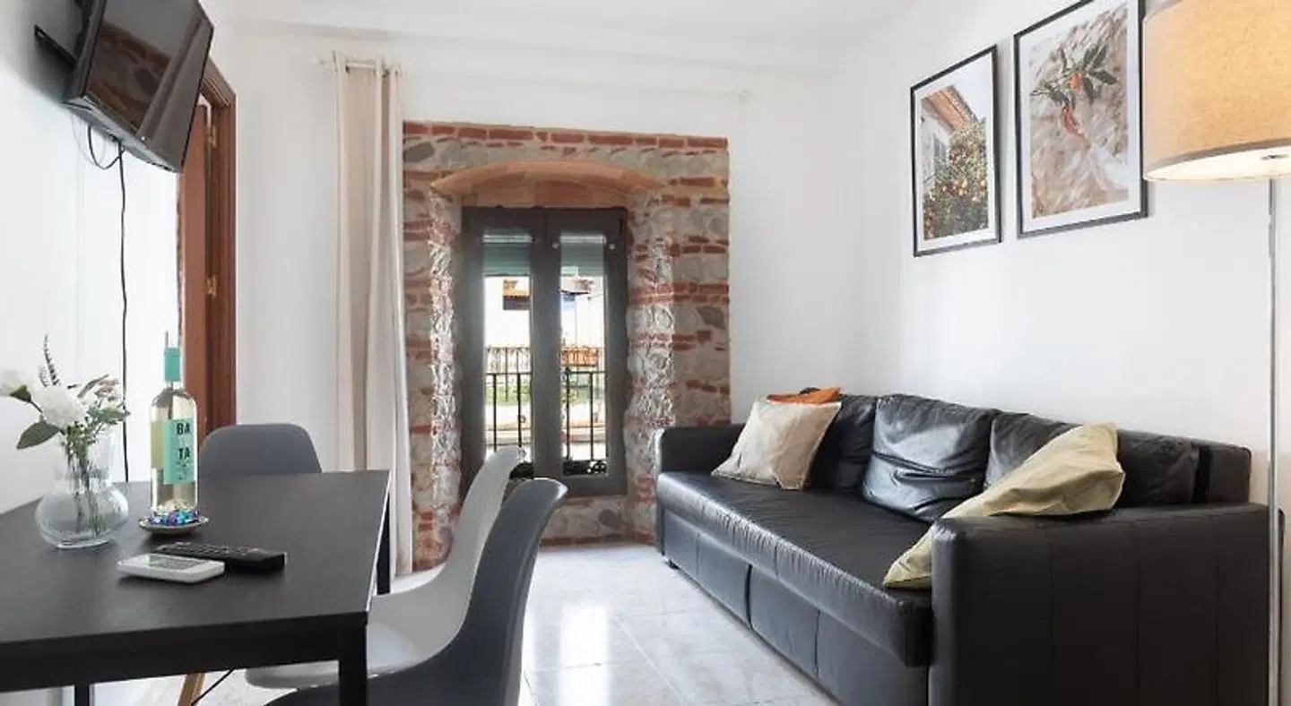 marbellaTown ROOM_EXAMPLE