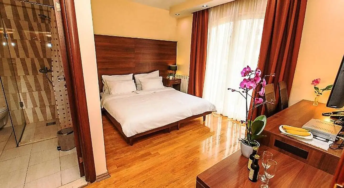 Hotel M ROOM_EXAMPLE