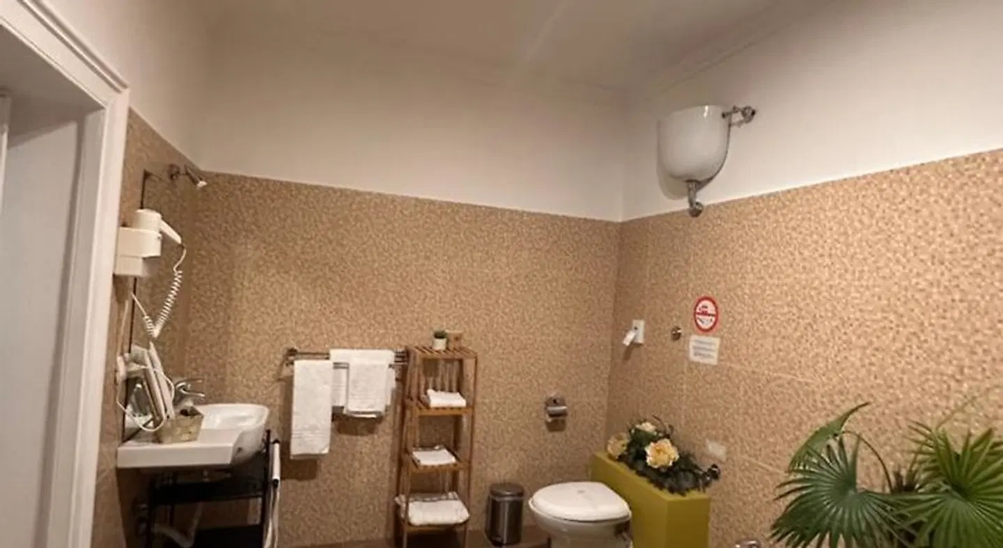 La Bella Napoli B&B Badezimmer