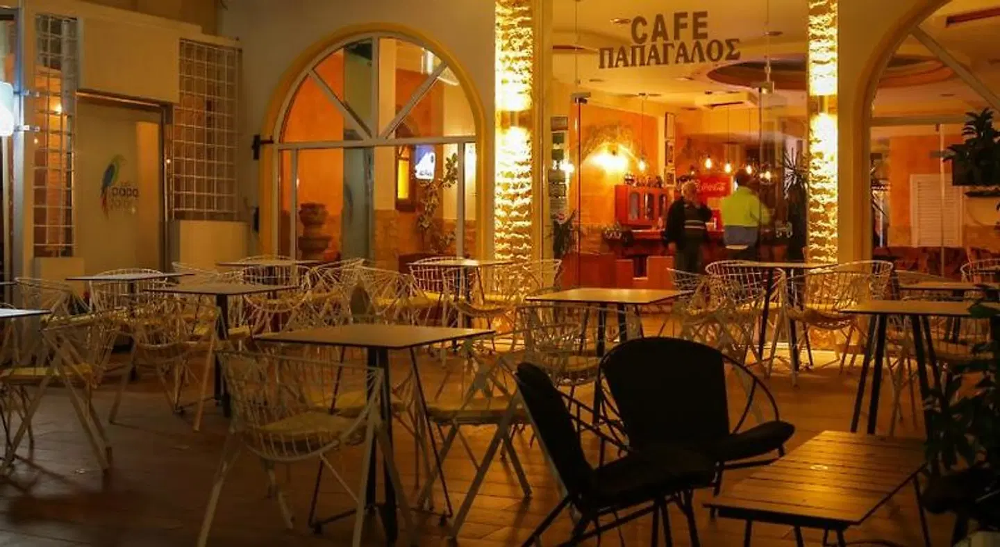 Papagalos LOUNGE_LOBBY
