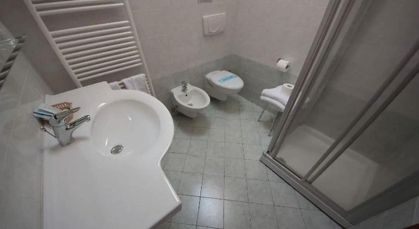 Albergo Meublè Vecchio Scarpone Badezimmer