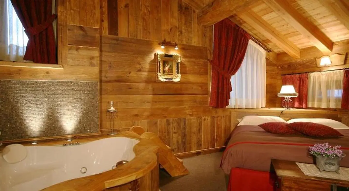 Letterario Locanda Collomb Badezimmer