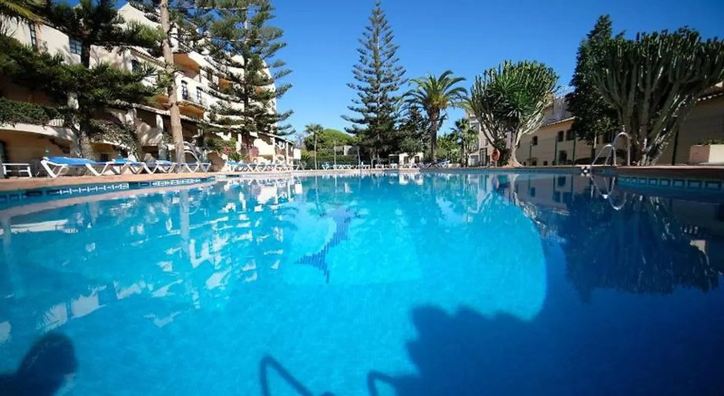 Apartamentos El Toro OUTDOOR_POOL