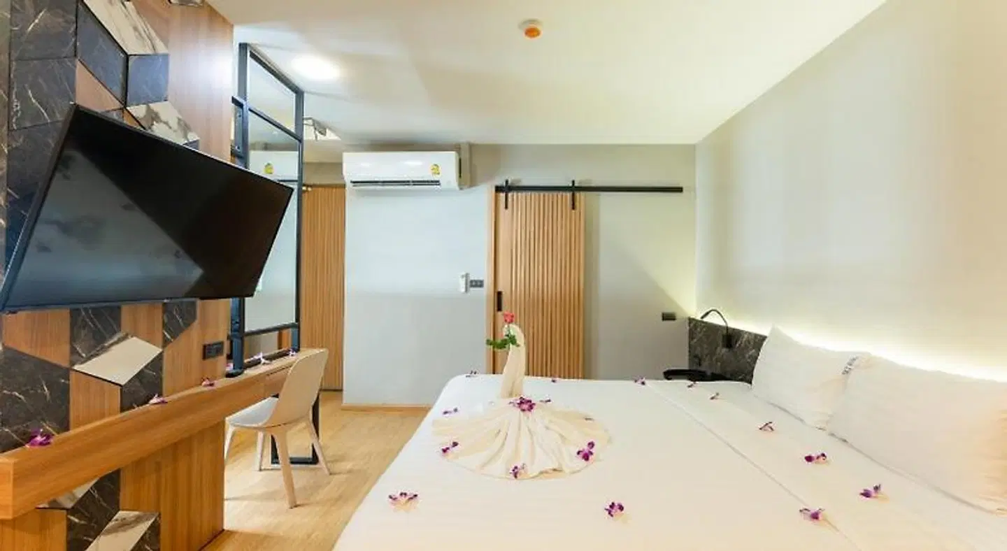 Sky Wave Patong ROOM_EXAMPLE