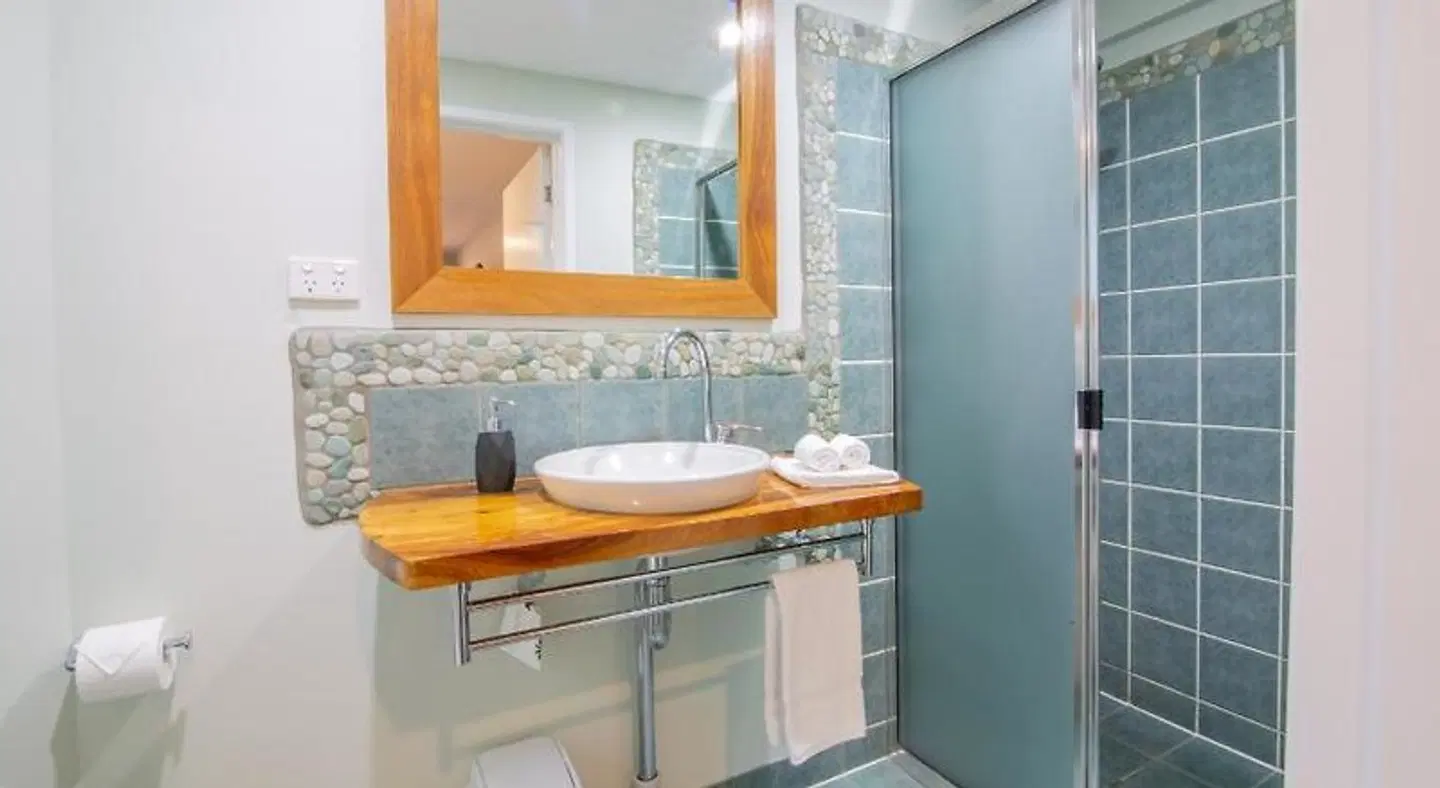 Airlie Guest House Badezimmer