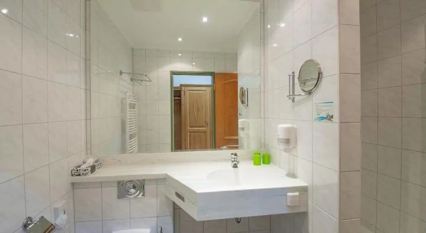 Ferien Hotel Fläming Badezimmer