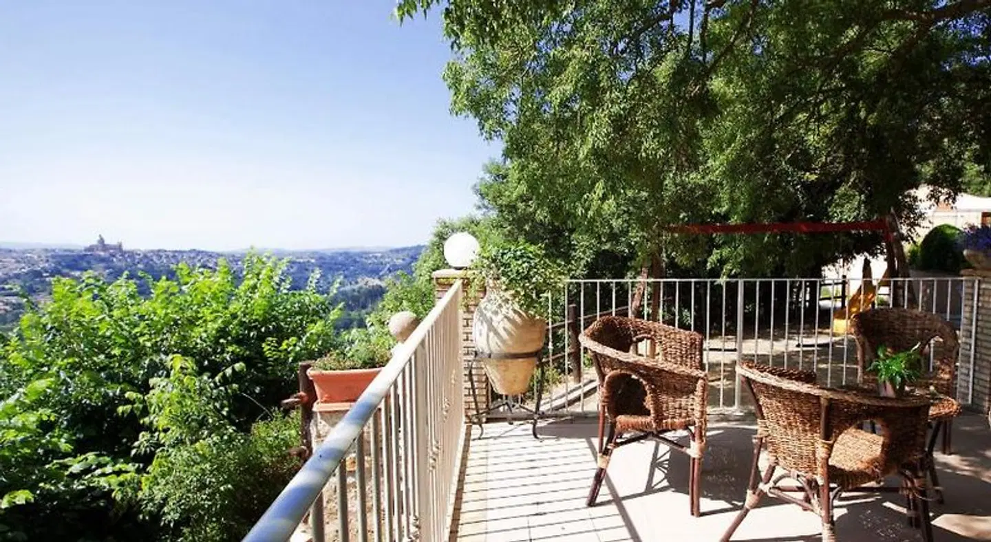 Torre di Renda Terrasse