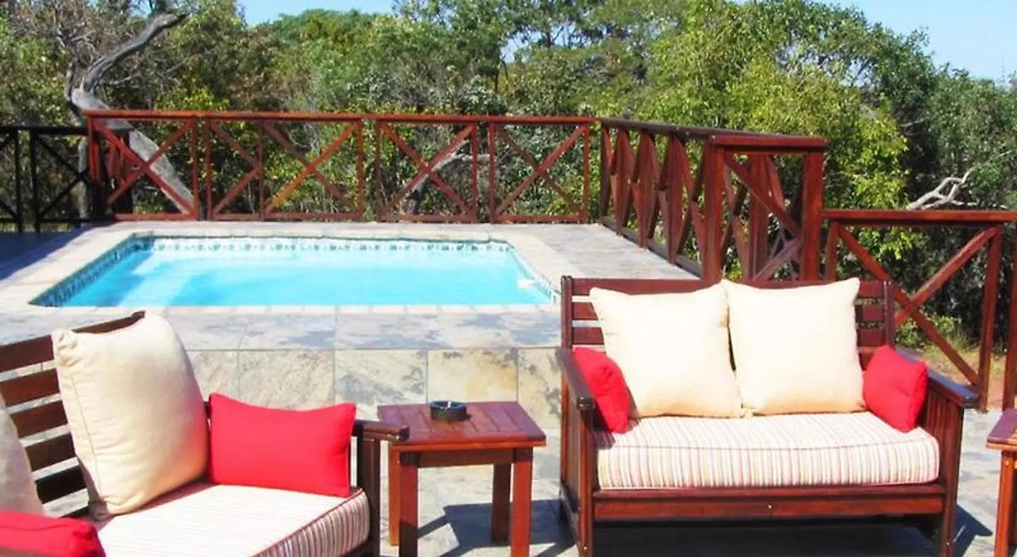 Dinkweng Safari Camp Terrasse